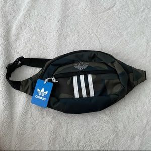 ADIDAS CAMO FANNY BAG [BRAND NEW WITH TAG]